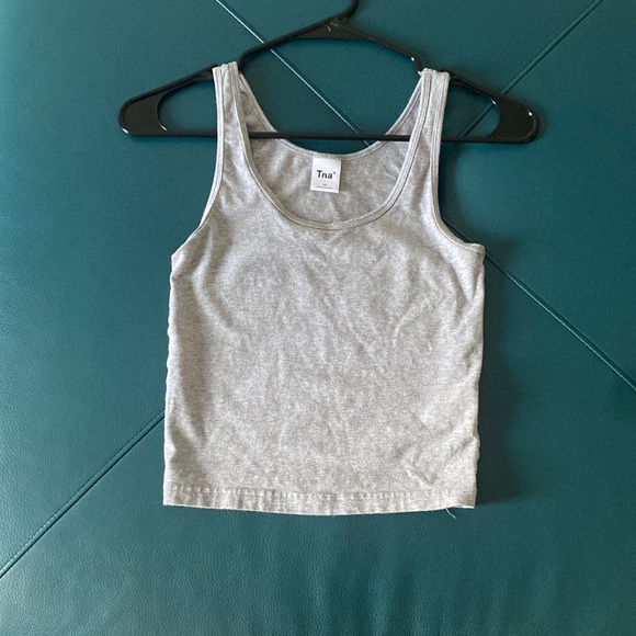 TNA Gray Tank Top - Picture 1 of 2